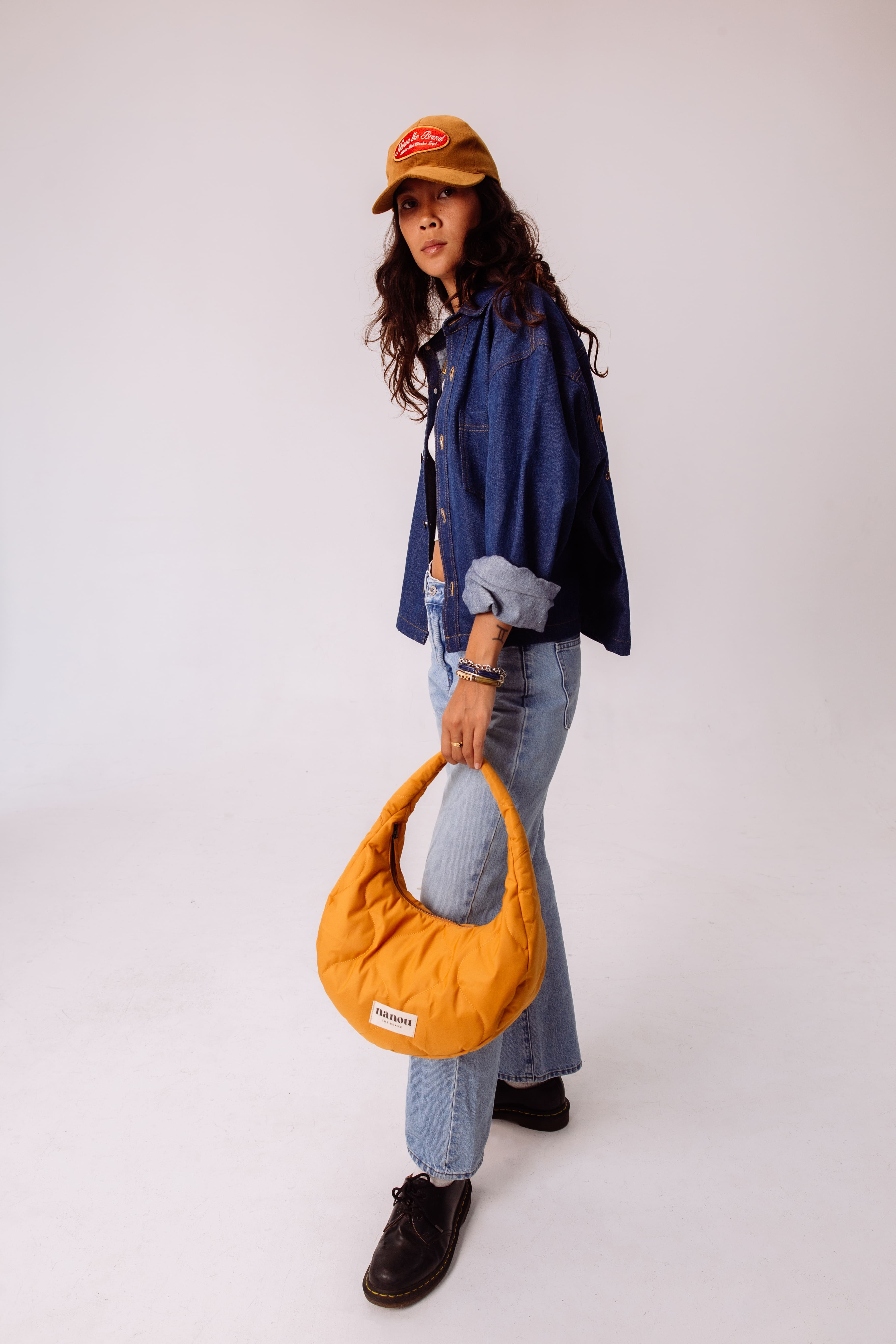 The Circle Bag Medium - Honey