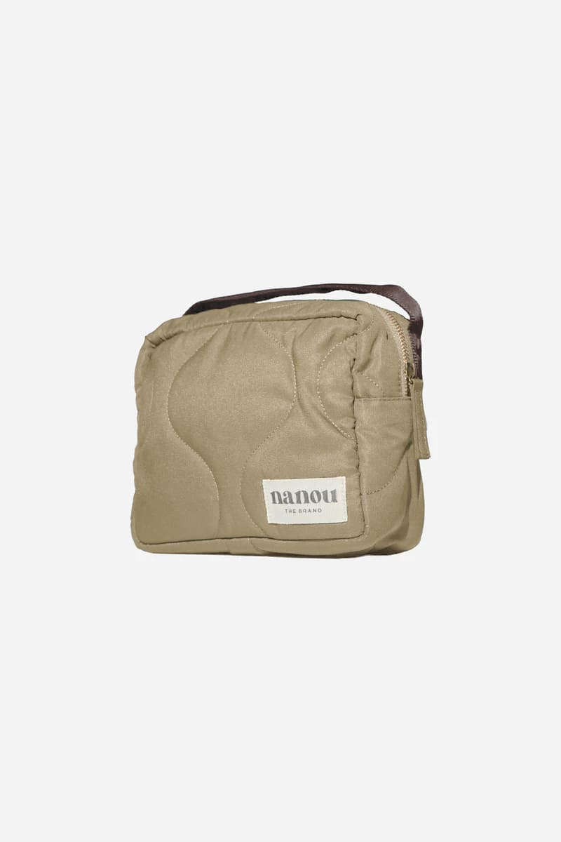 Corto camera case Almond green