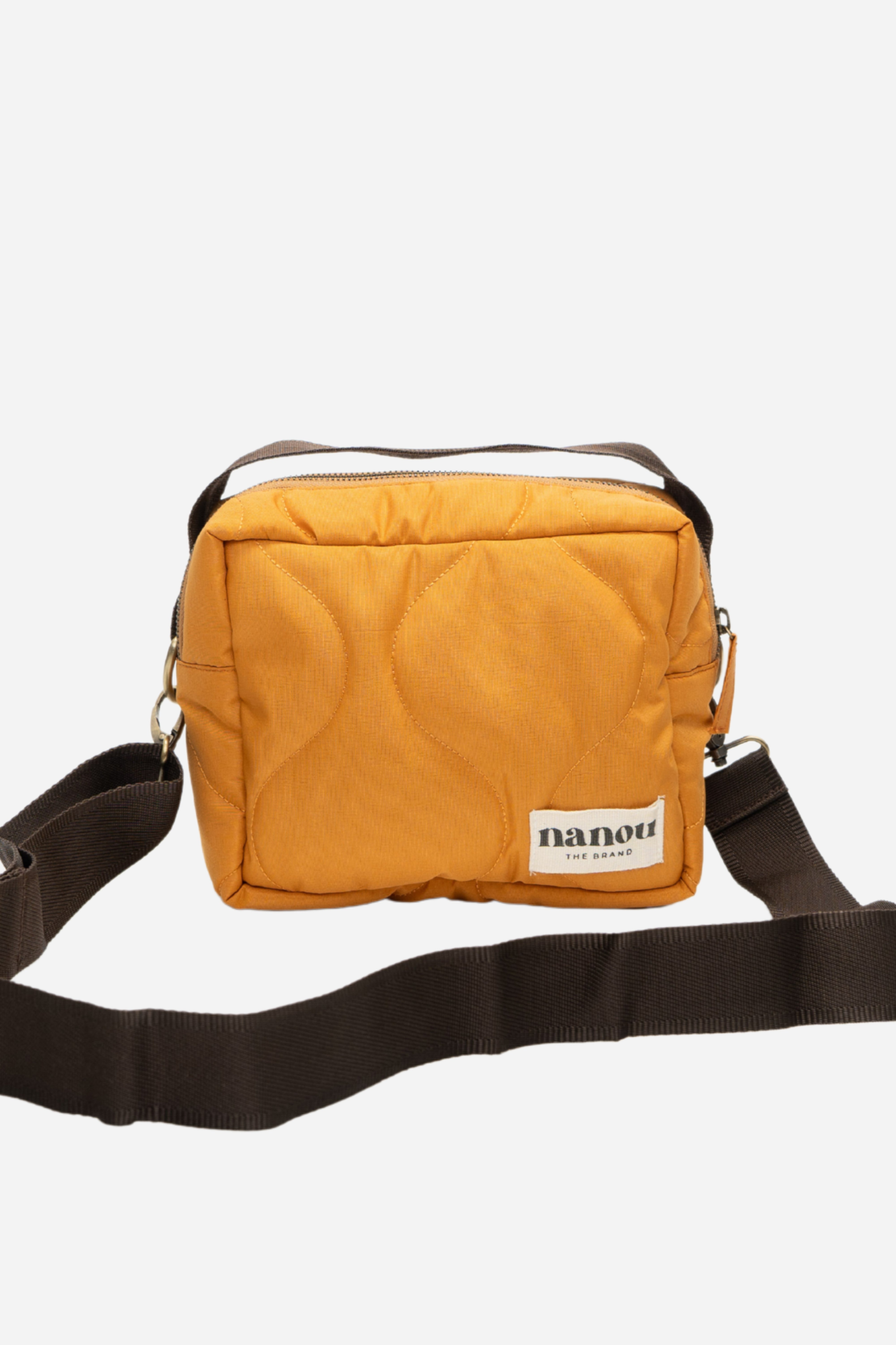 Corto camera case Honey