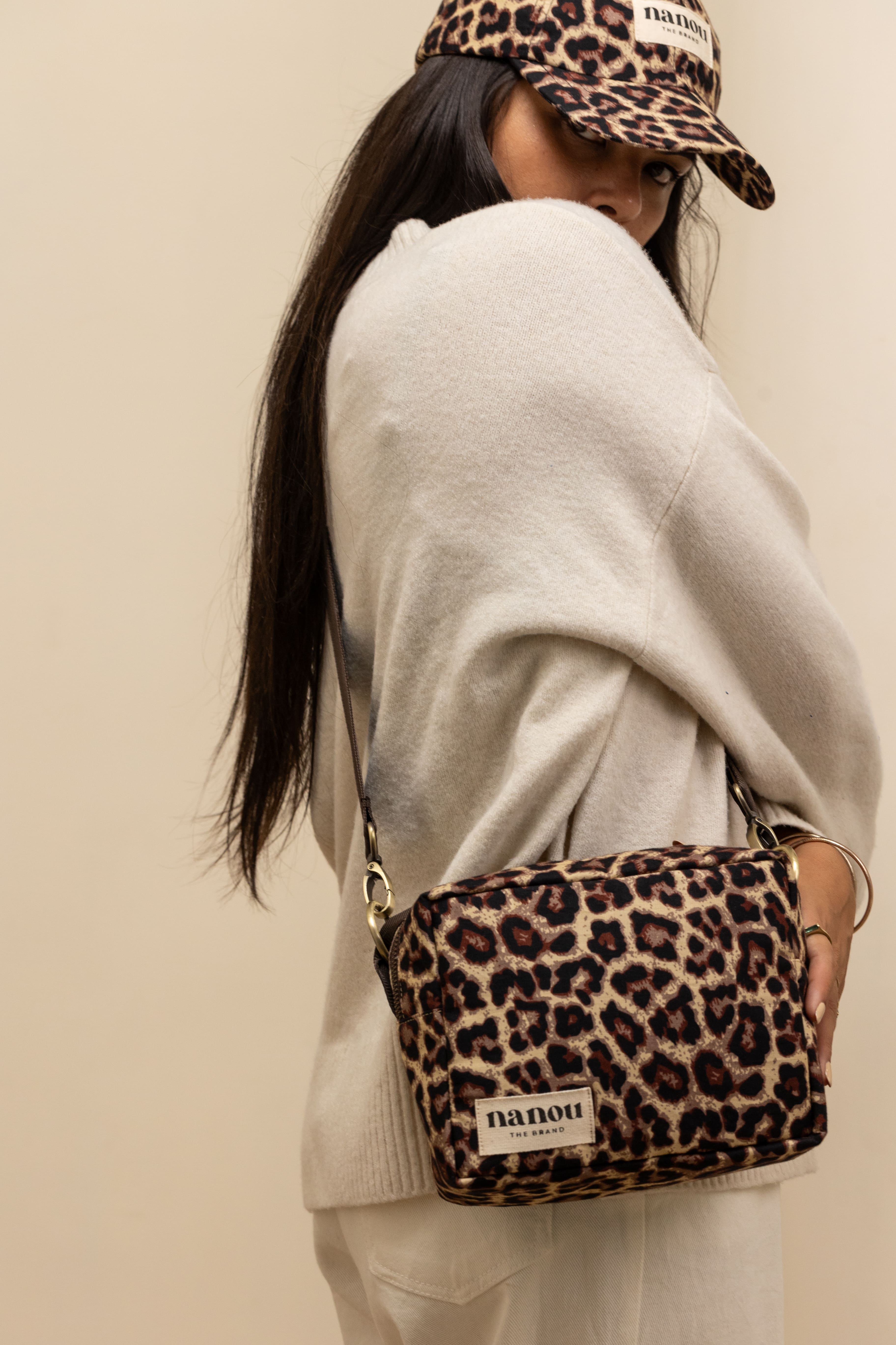 Corto camera case leopard