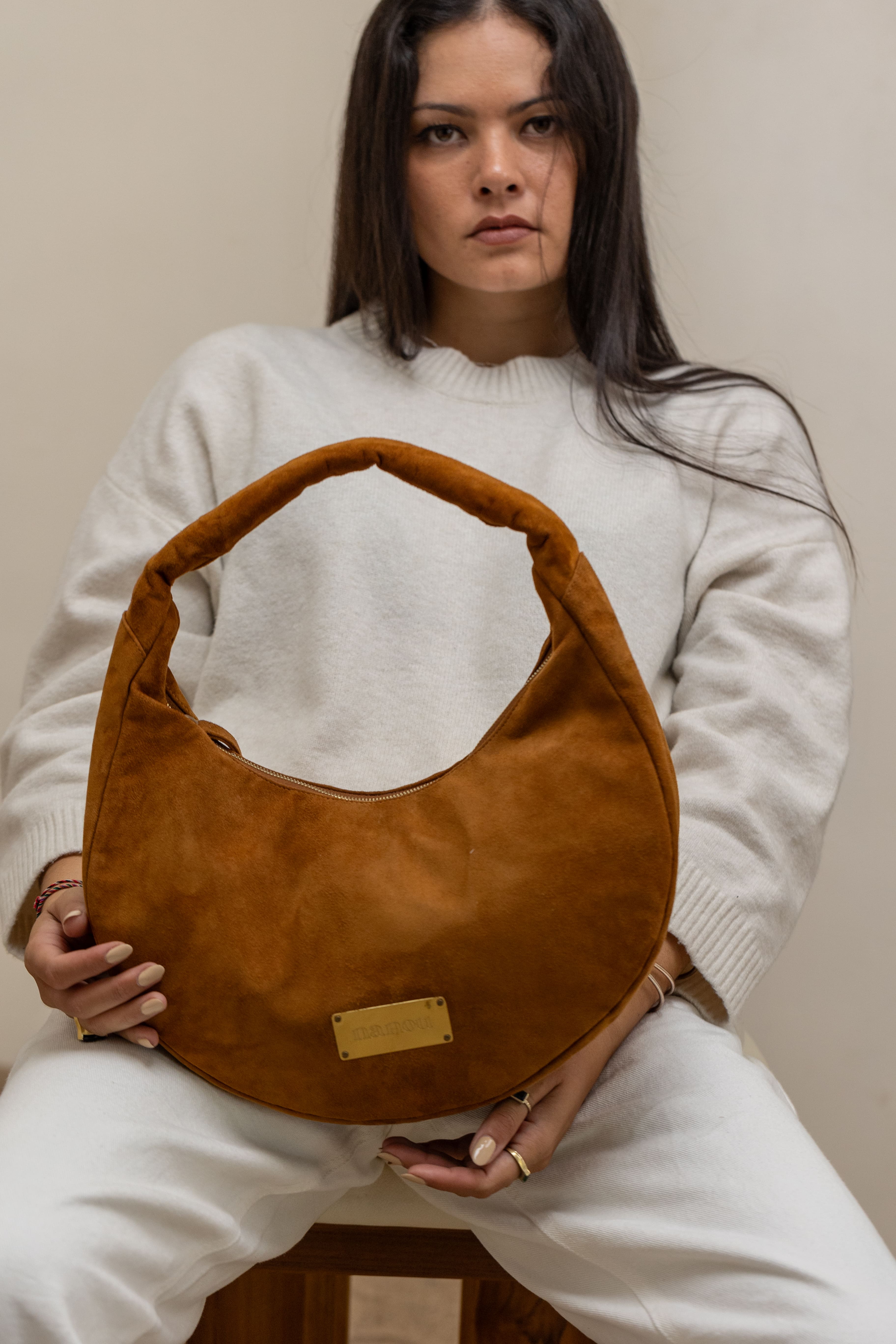 The Circle bag Medium Suede- Camel
