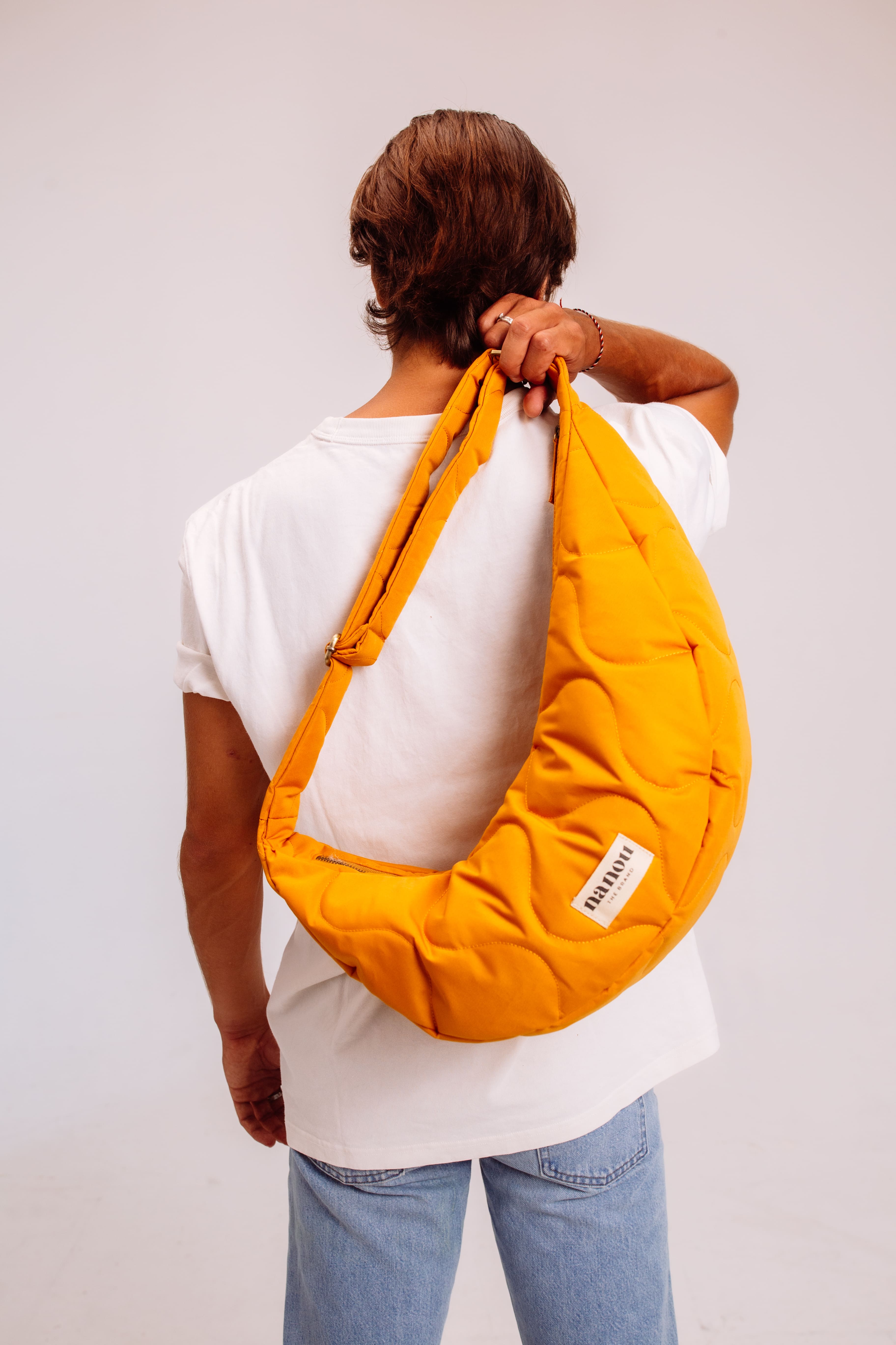 Gabriel banana bag honey