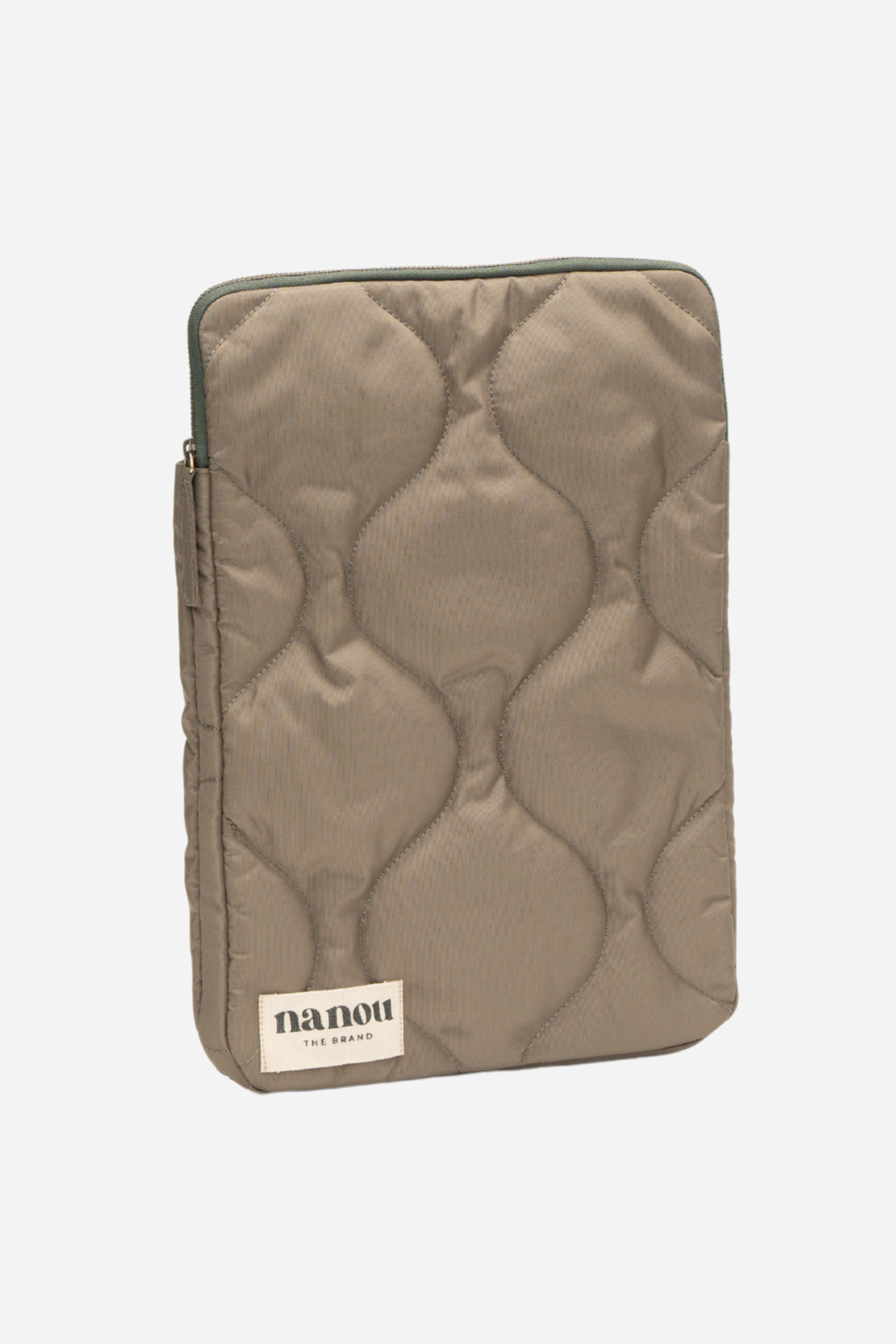 Laptop cover Almond green