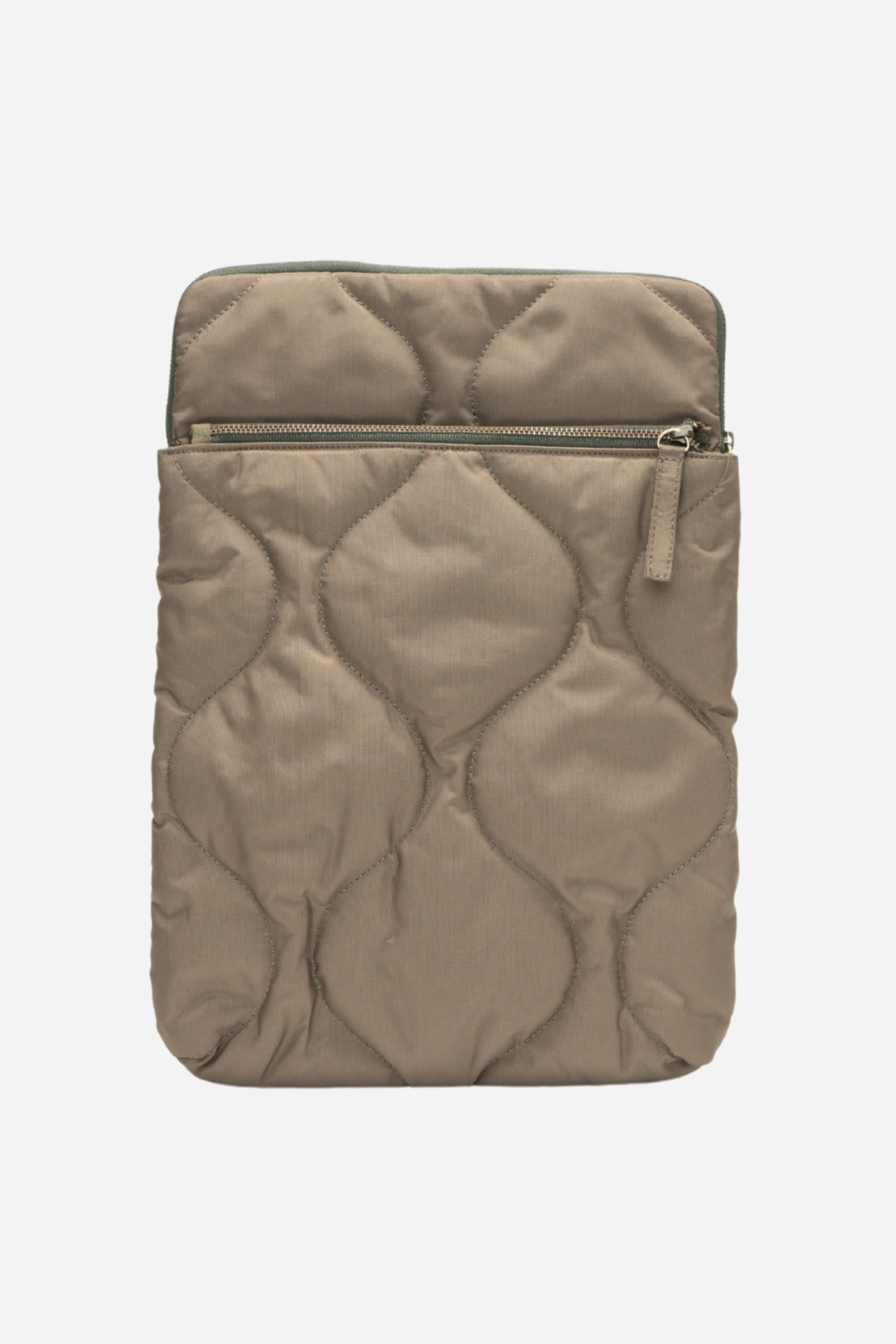 Laptop cover Almond green